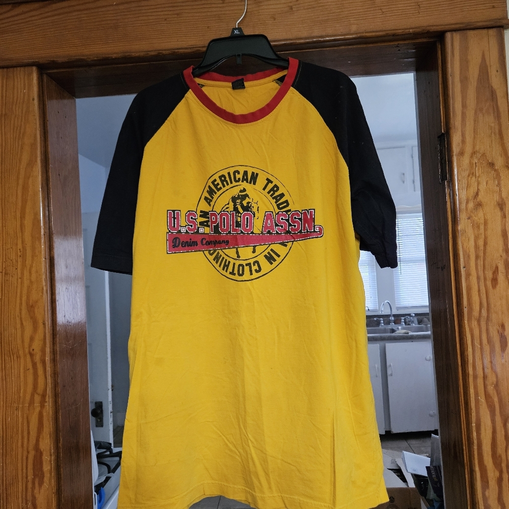 Men's T-shirt